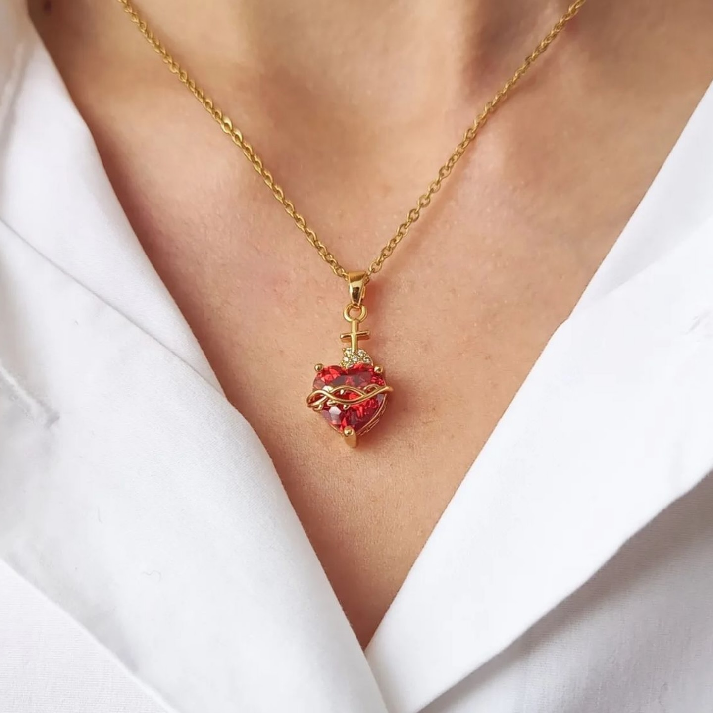 Collar Sagrado Corazón de Jesús + ¡OBSEQUIO! 🎁