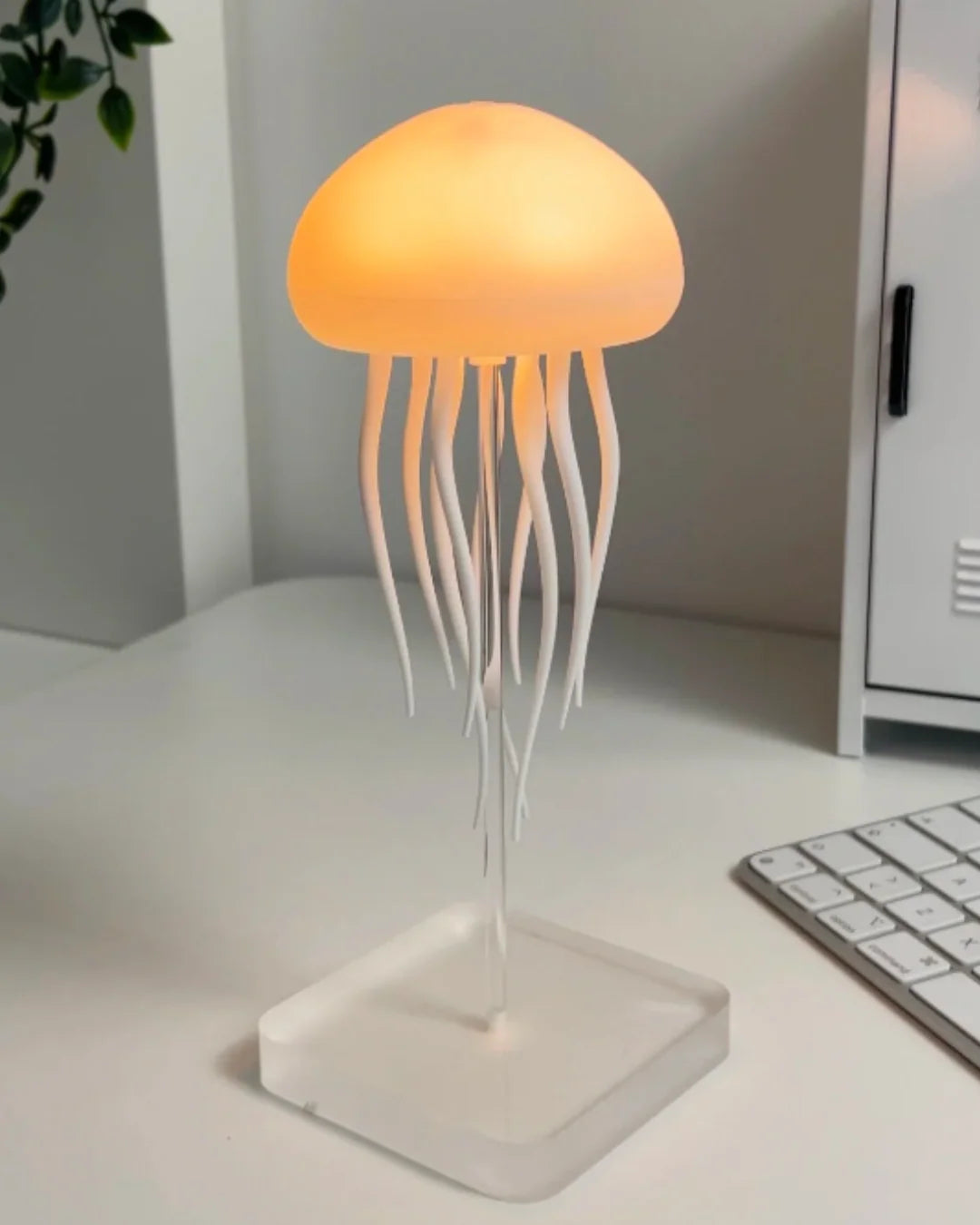 Medulight™ - Lámpara Medusa con Movimiento y Luz Ambiental LED RGB + ¡OBSEQUIO! 🎁